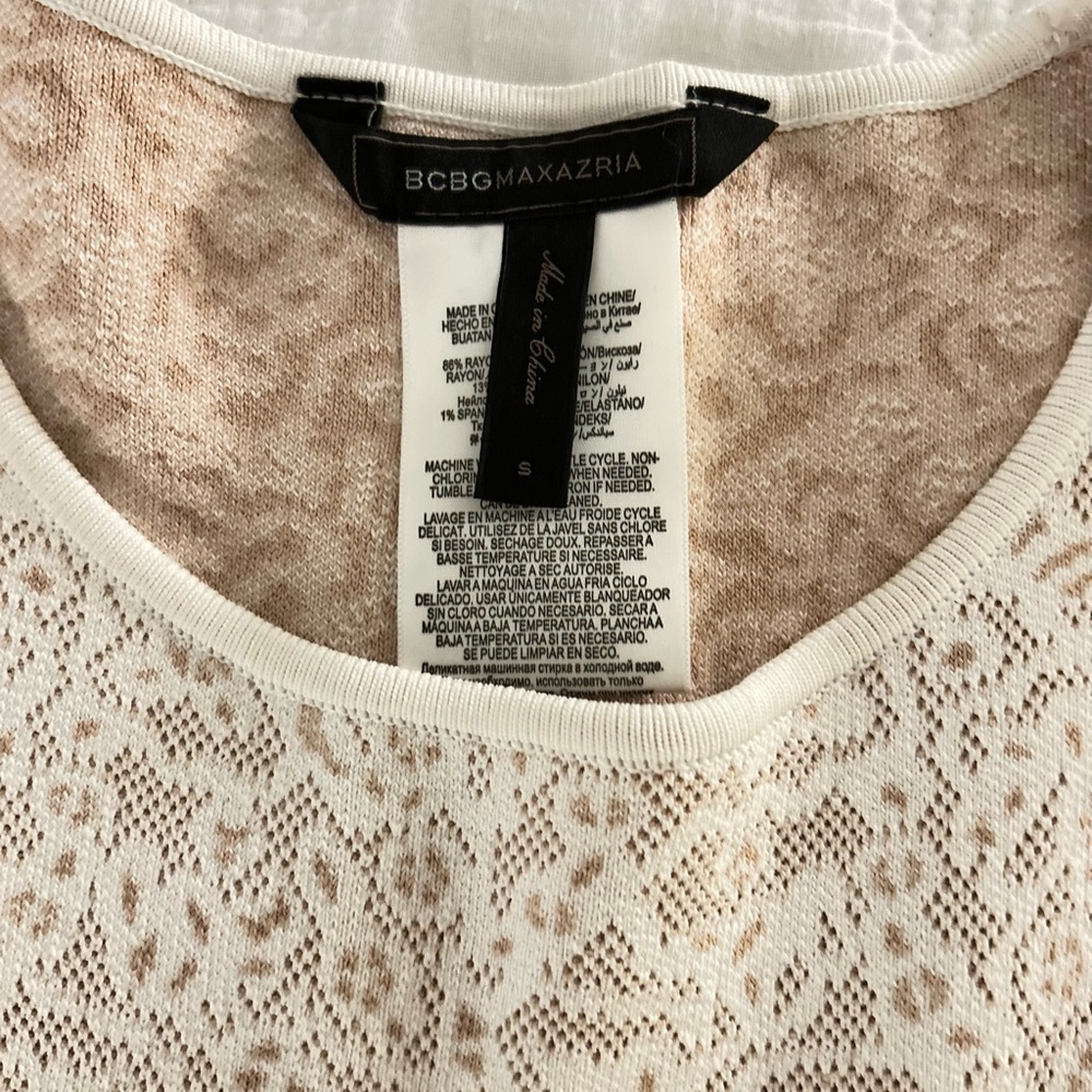 BCBG MAXAZRIA Elegant Cream Lace Peplum Top /ZIZE S - Picture 3 of 4